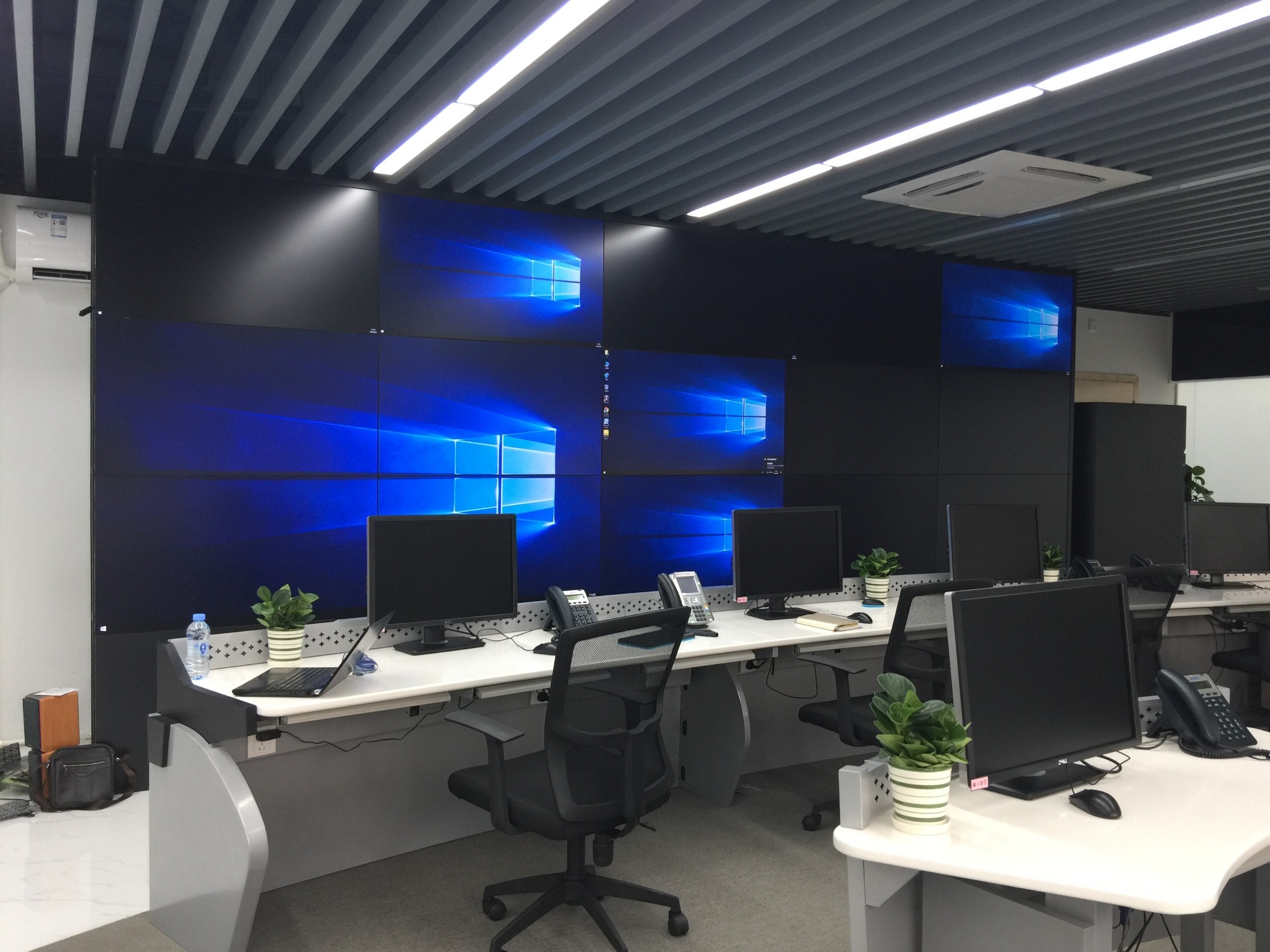 深圳龙华某企业指挥中心