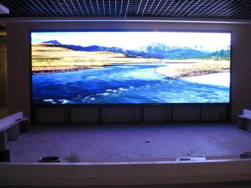 P3室内全彩LED显示屏