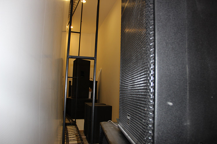 音响展厅设计_音响展厅效果图