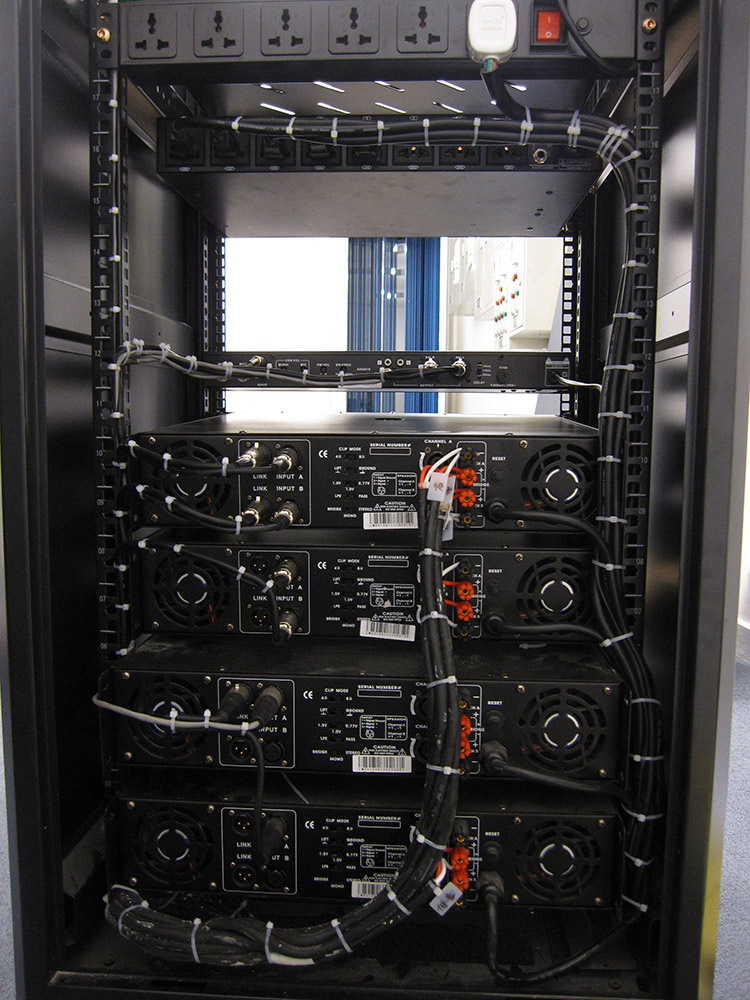 音响展厅设计_音响展厅效果图